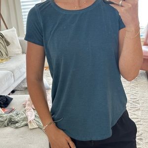 Lululemon shirt
